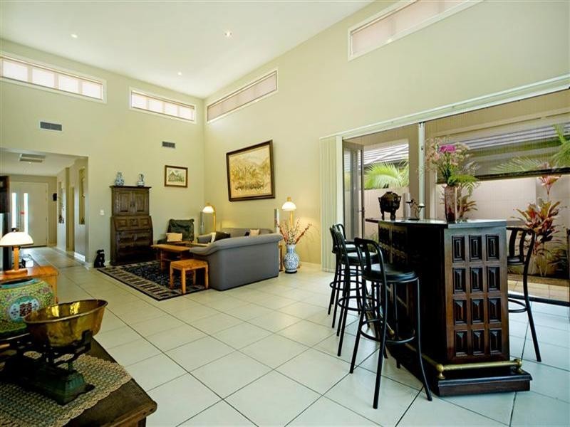 2815 Gracemere Circuit East, Hope Island QLD 4212