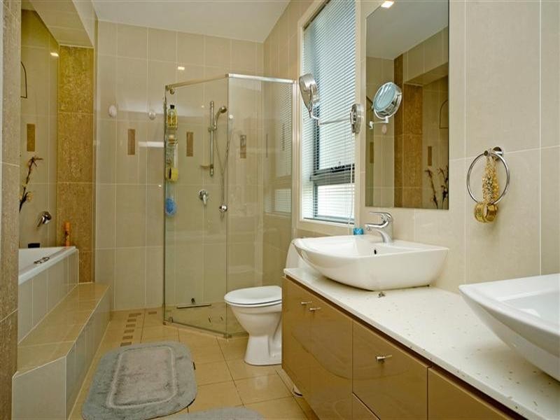 2815 Gracemere Circuit East, Hope Island QLD 4212