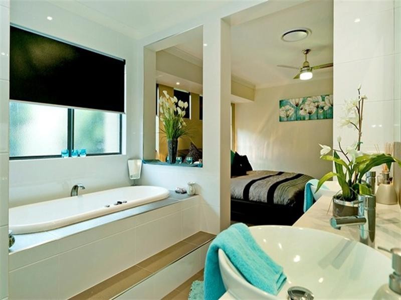 2840 Wylarah Way, Hope Island QLD 4212