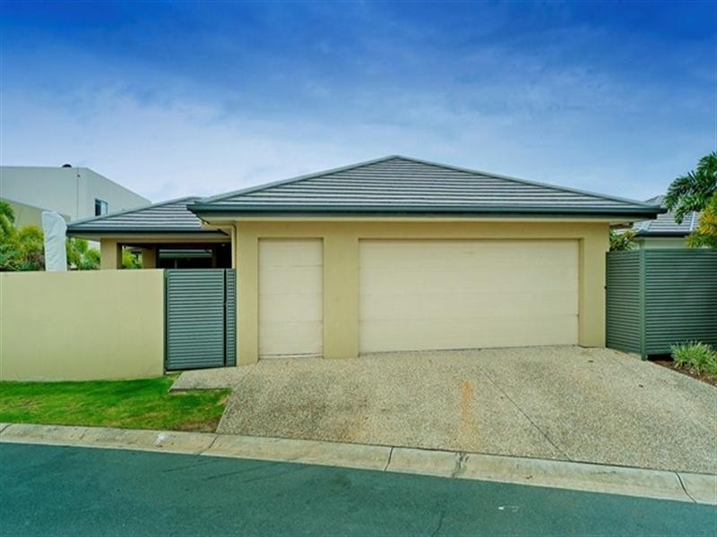 2840 Wylarah Way, Hope Island QLD 4212