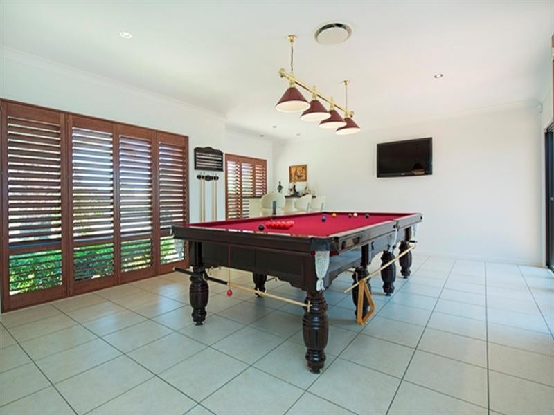 1 Sabrina Avenue, Helensvale QLD 4212