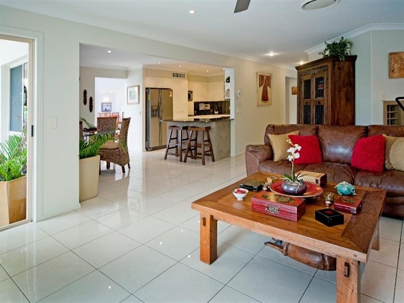 1044 Rosebank Way, Hope Island QLD 4212