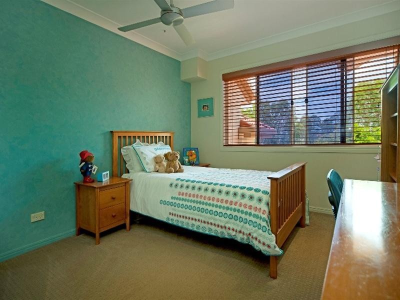 1044 Rosebank Way, Hope Island QLD 4212