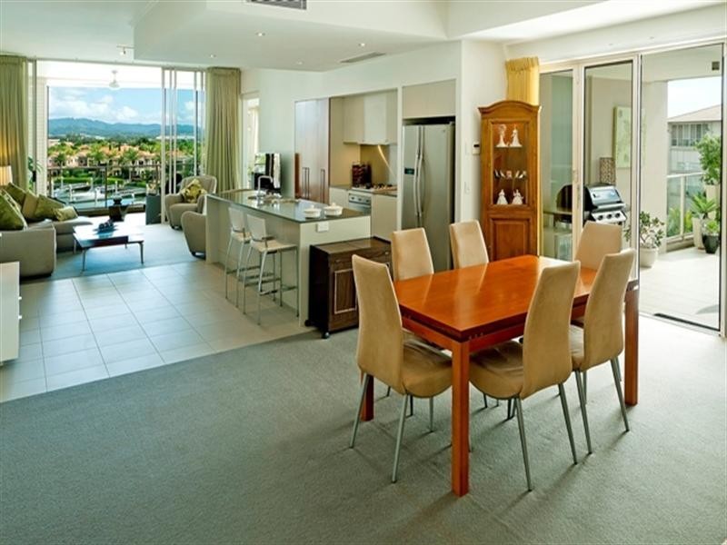 1770 Rialto Quays Drive, Hope Island QLD 4212