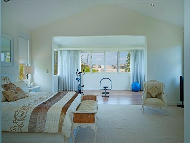 6017 Calardo Avenue, Hope Island QLD 4212