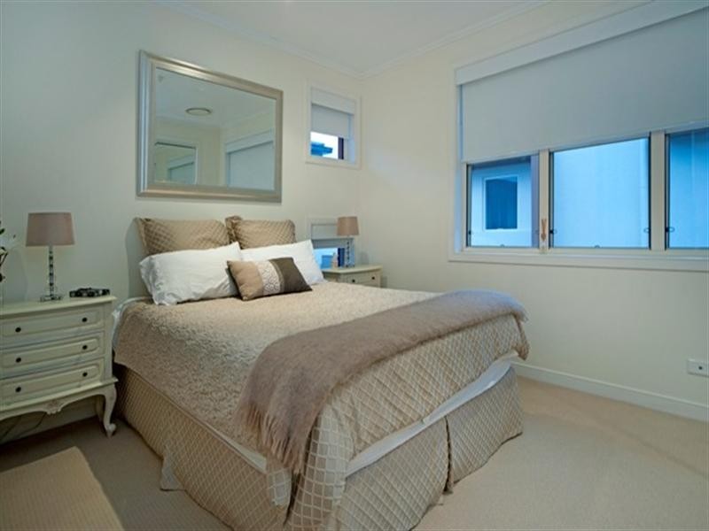 6017 Calardo Avenue, Hope Island QLD 4212