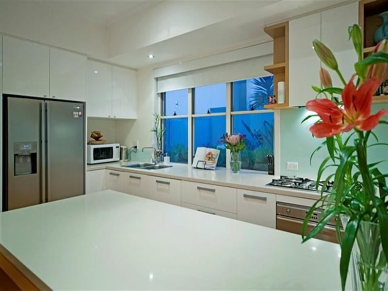 6017 Calardo Avenue, Hope Island QLD 4212