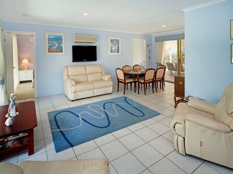 52 Studio Drive, Oxenford QLD 4210