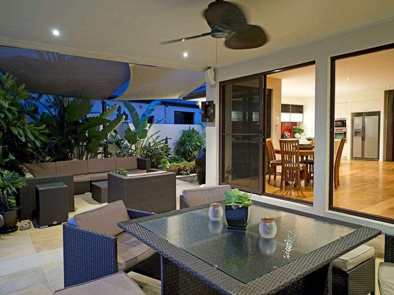 28 Calmwater Crescent, Helensvale QLD 4212