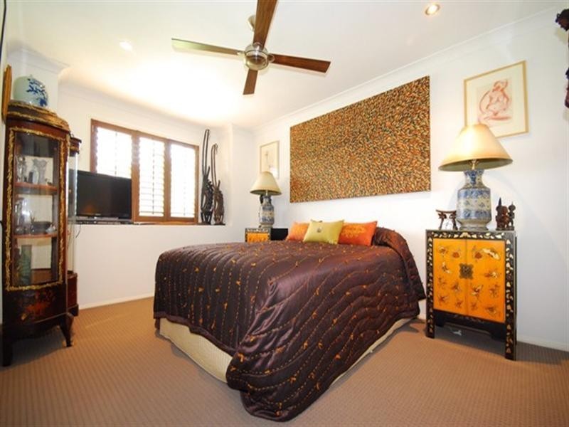 82 Rivertree Avenue, Helensvale QLD 4212