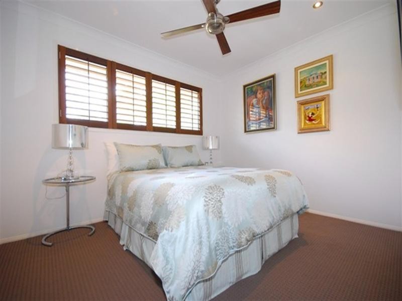 82 Rivertree Avenue, Helensvale QLD 4212