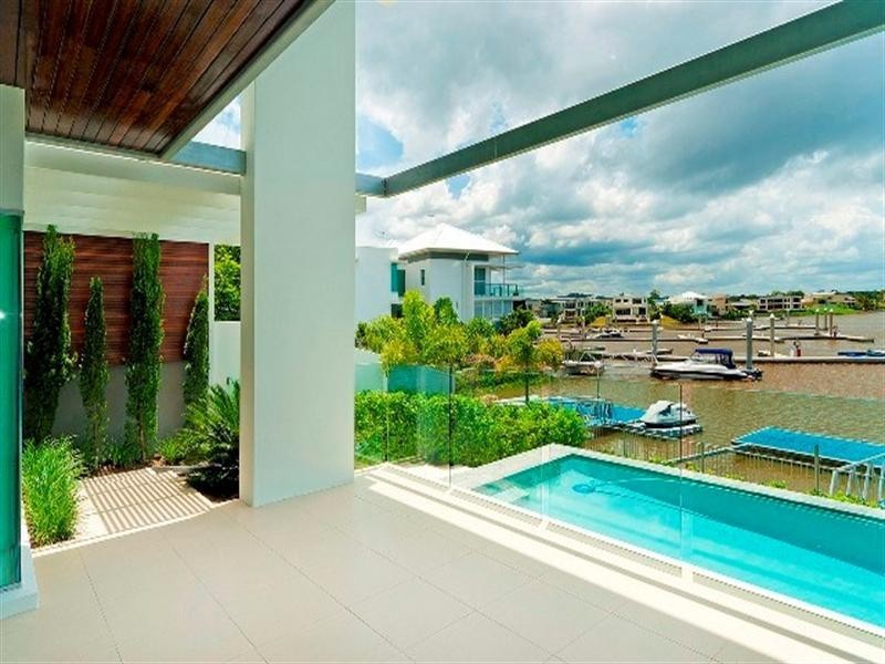 6 River Links Boulevard, Helensvale QLD 4212