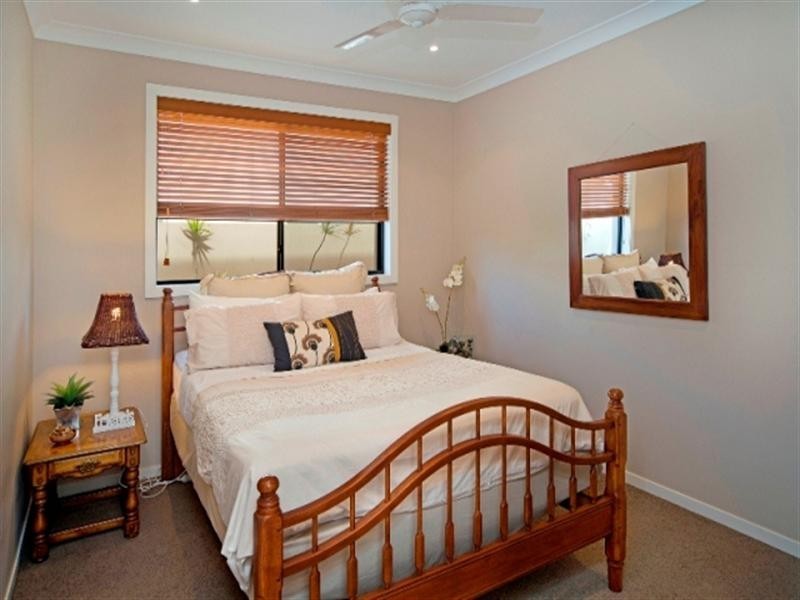 2548 Gowrie Way, Hope Island QLD 4212