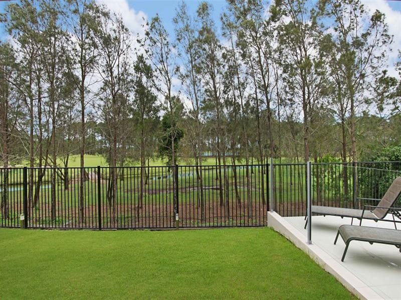 32 Rhodium Crescent, Hope Island QLD 4212