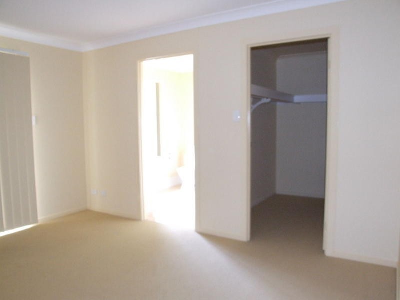 10 Collins Street, Collingwood Park QLD 4301
