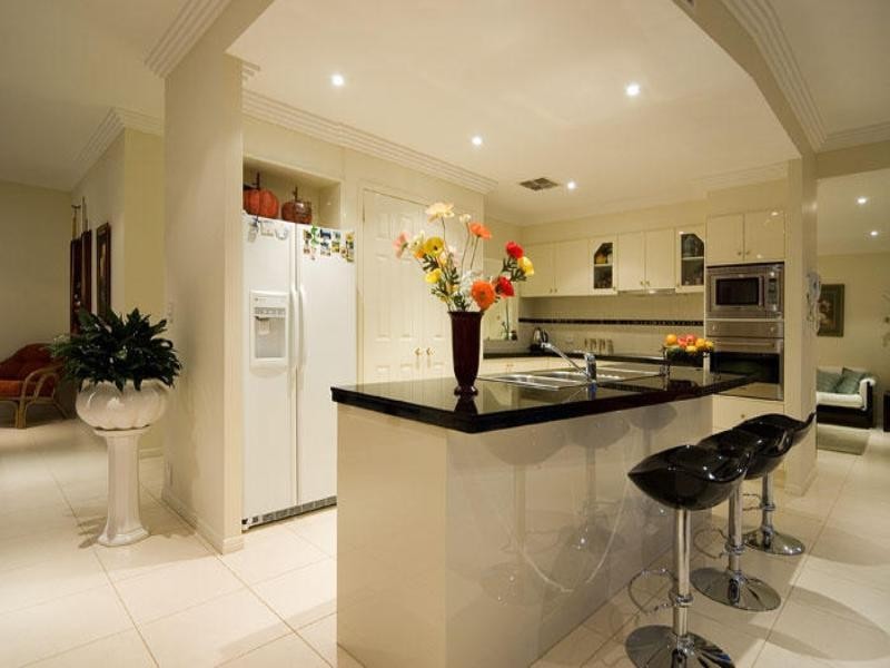 Hope Island QLD 4212