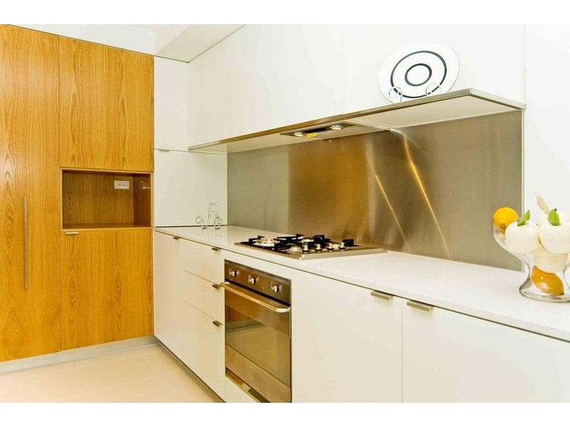 Hope Island QLD 4212