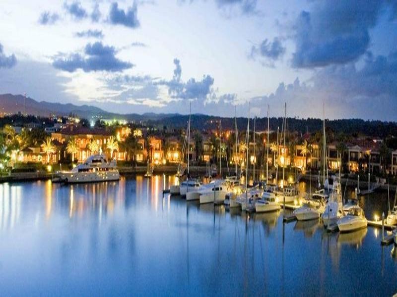 1715 1 Stillwater. Rialto Quay Drive, Hope Island QLD 4212