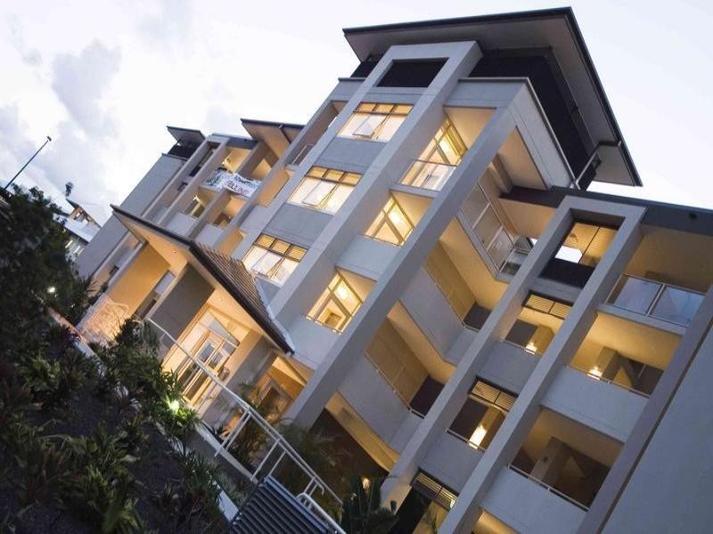 1715 1 Stillwater. Rialto Quay Drive, Hope Island QLD 4212