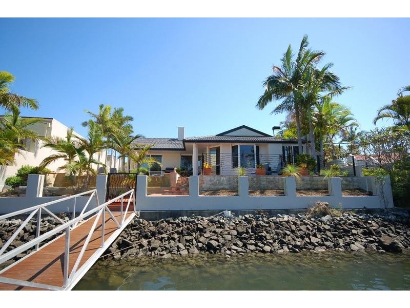 7306 Bayside Close, Sanctuary Cove QLD 4212