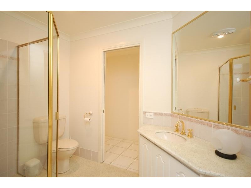 7306 Bayside Close, Sanctuary Cove QLD 4212