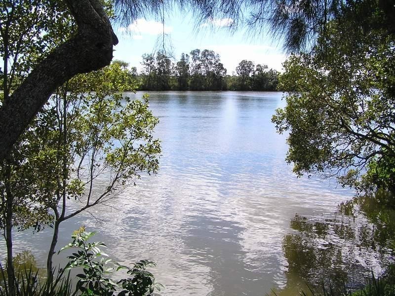 33 Rivercove Place, Hope Island QLD 4212