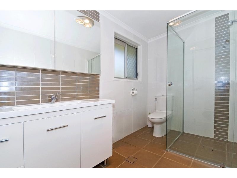 Broadbeach Waters QLD 4218