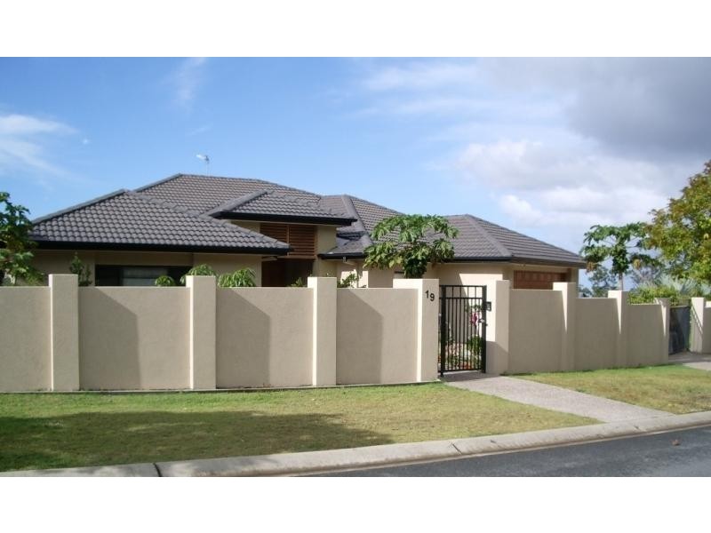 Highland Park QLD 4211