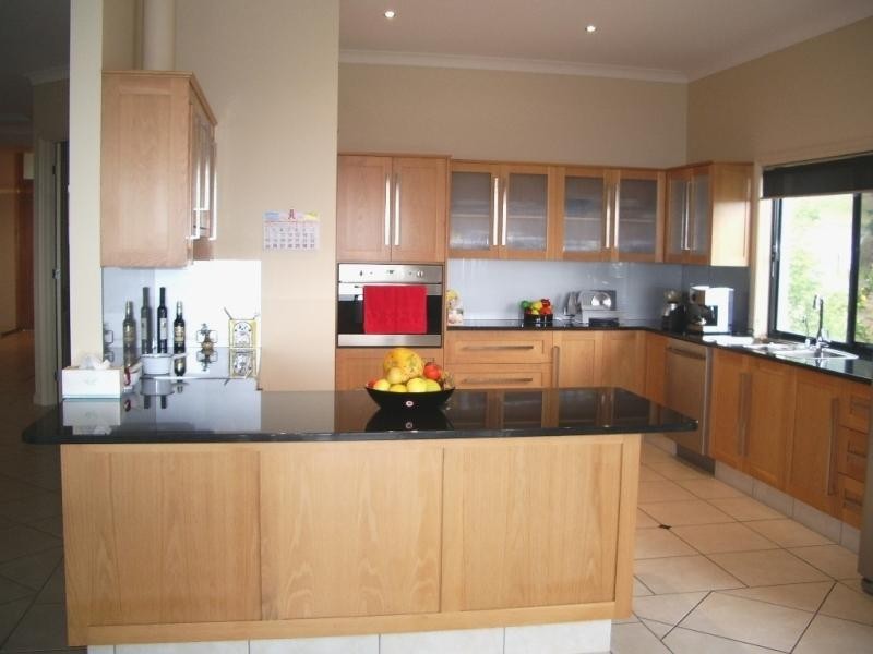 Highland Park QLD 4211