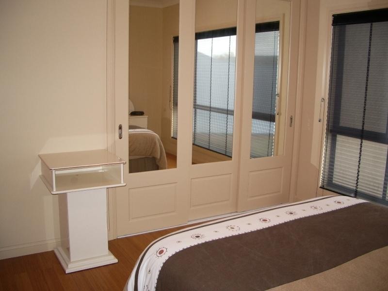 Highland Park QLD 4211