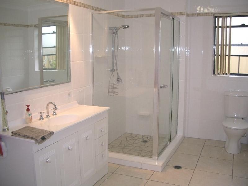 Highland Park QLD 4211