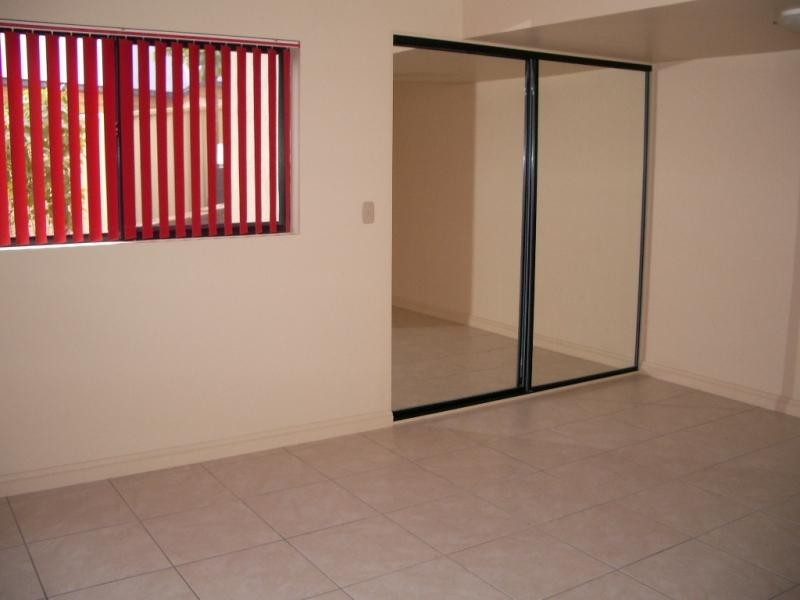 Highland Park QLD 4211