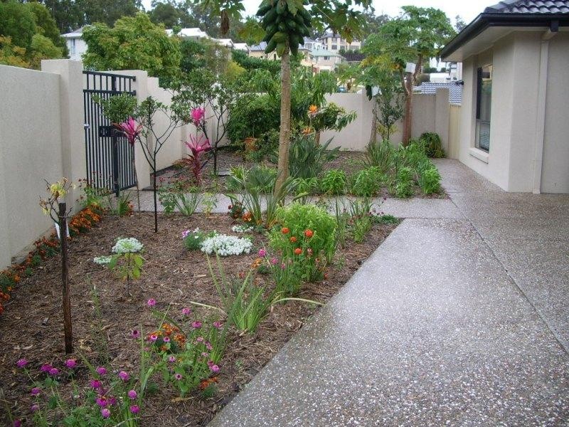 Highland Park QLD 4211