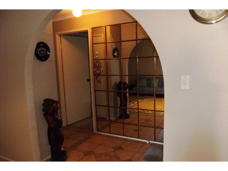 Broadbeach Waters QLD 4218