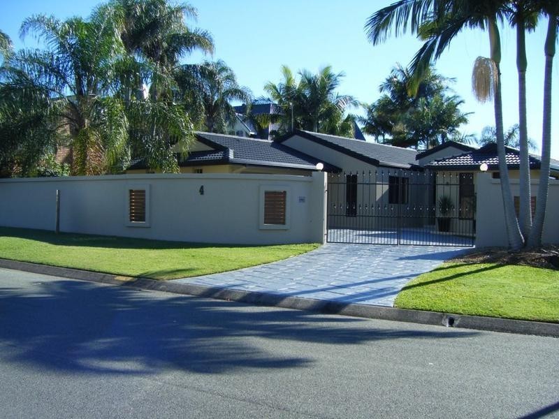 Benowa QLD 4217