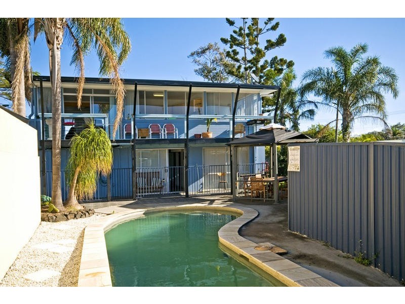 Broadbeach Waters QLD 4218