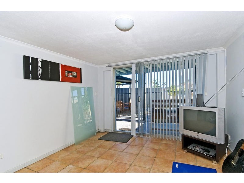 Broadbeach Waters QLD 4218