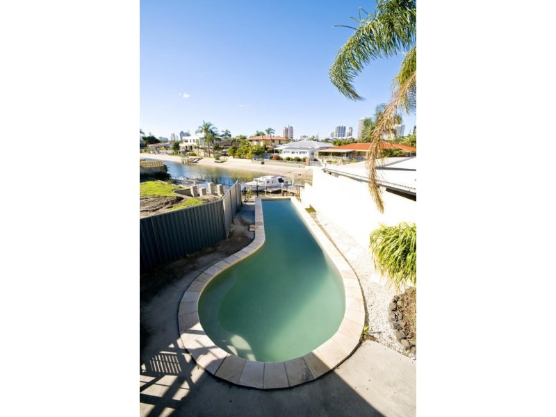 Broadbeach Waters QLD 4218