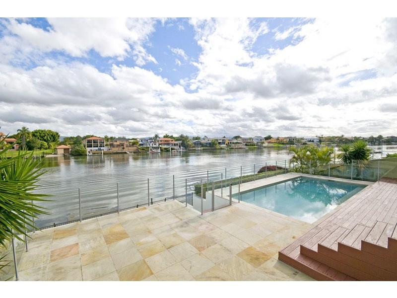 97 Sir Bruce Small Boulevard, Benowa QLD 4217