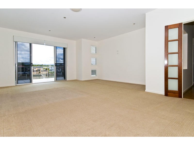 97 Sir Bruce Small Boulevard, Benowa QLD 4217