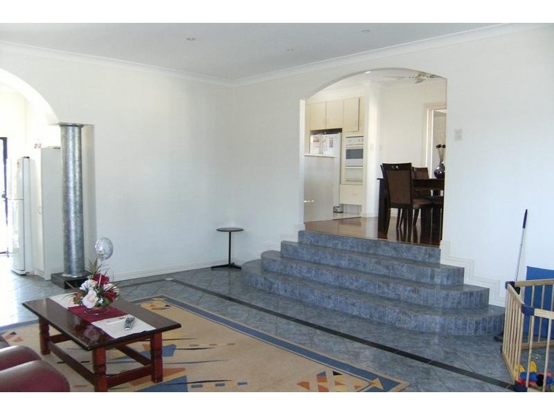 Broadbeach Waters QLD 4218