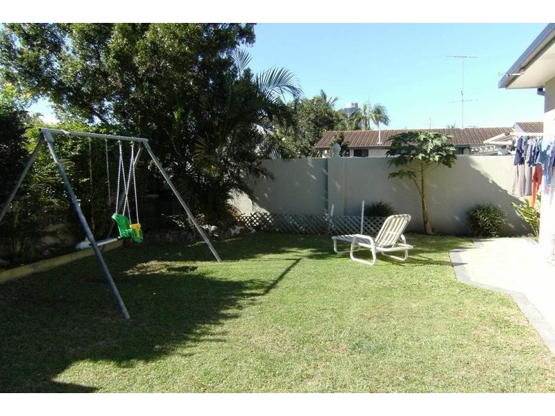 Broadbeach Waters QLD 4218