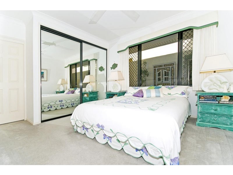 Chevron Island QLD 4217