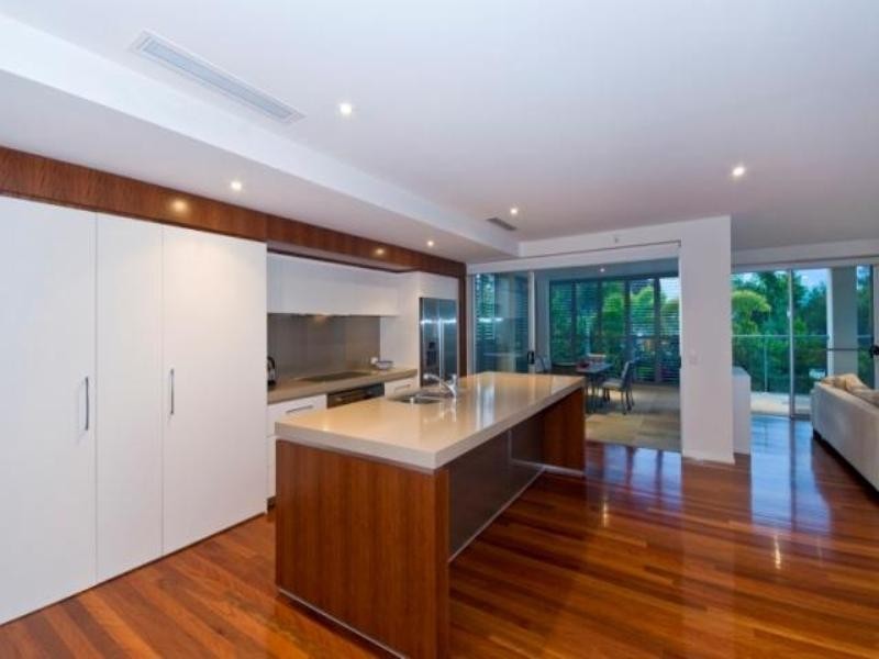 2 The Cape.Varsity Parade, Varsity Lakes QLD 4227