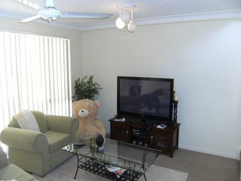 9 Surfers Palms North. 2 St Kevins Avenue, Benowa QLD 4217