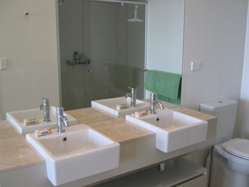 Hope Island QLD 4212