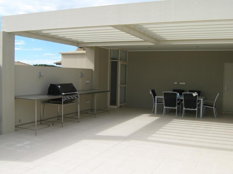 Hope Island QLD 4212