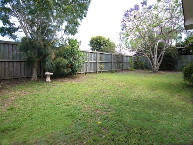 1 Medland Court, Sorrento QLD 4217