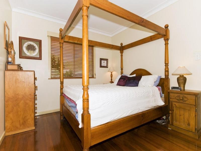 7 Schilling Avenue, Southport QLD 4215