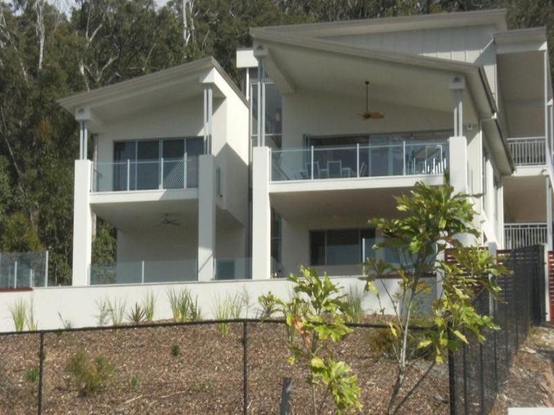 Parkwood QLD 4214